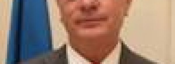 Michele Ambroggio lascia la guida del Comune di Piane Crati. Dimessi anche sei consiglieri comunali. E’ la terza volta in pochi anni che al Comune si aprono le porte al Commissariamento